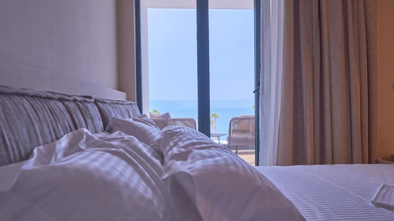 فلورا Azar Luxury Suites المظهر الخارجي الصورة
