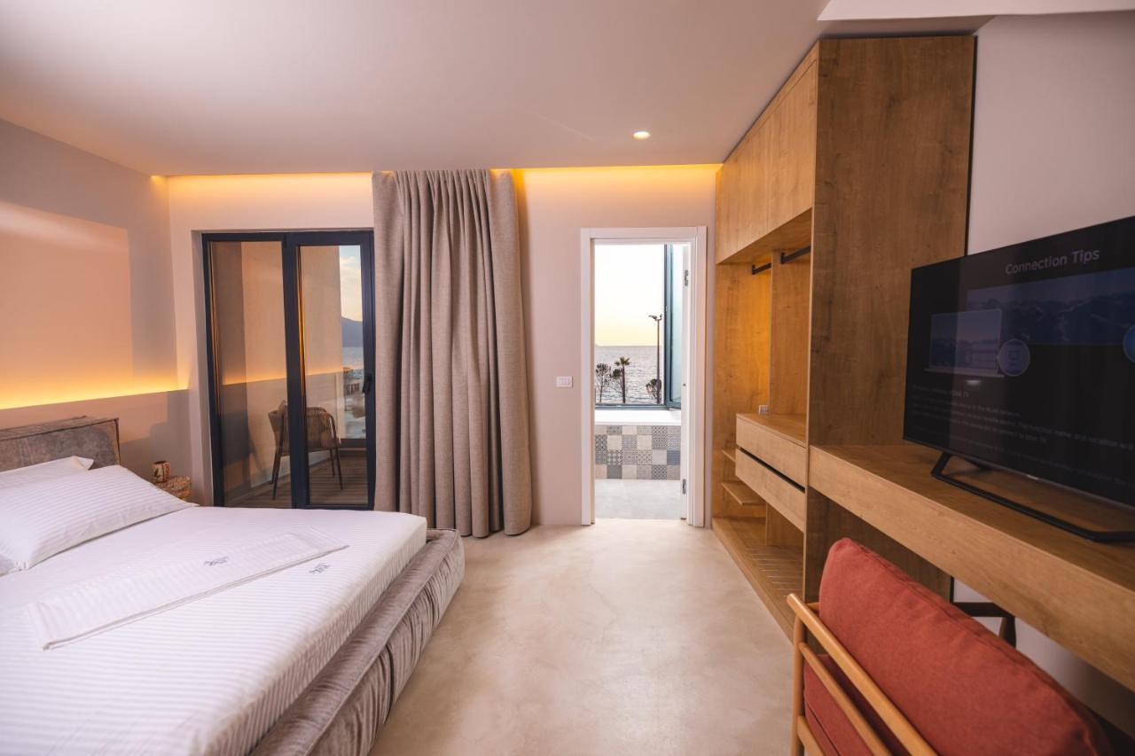 فلورا Azar Luxury Suites المظهر الخارجي الصورة