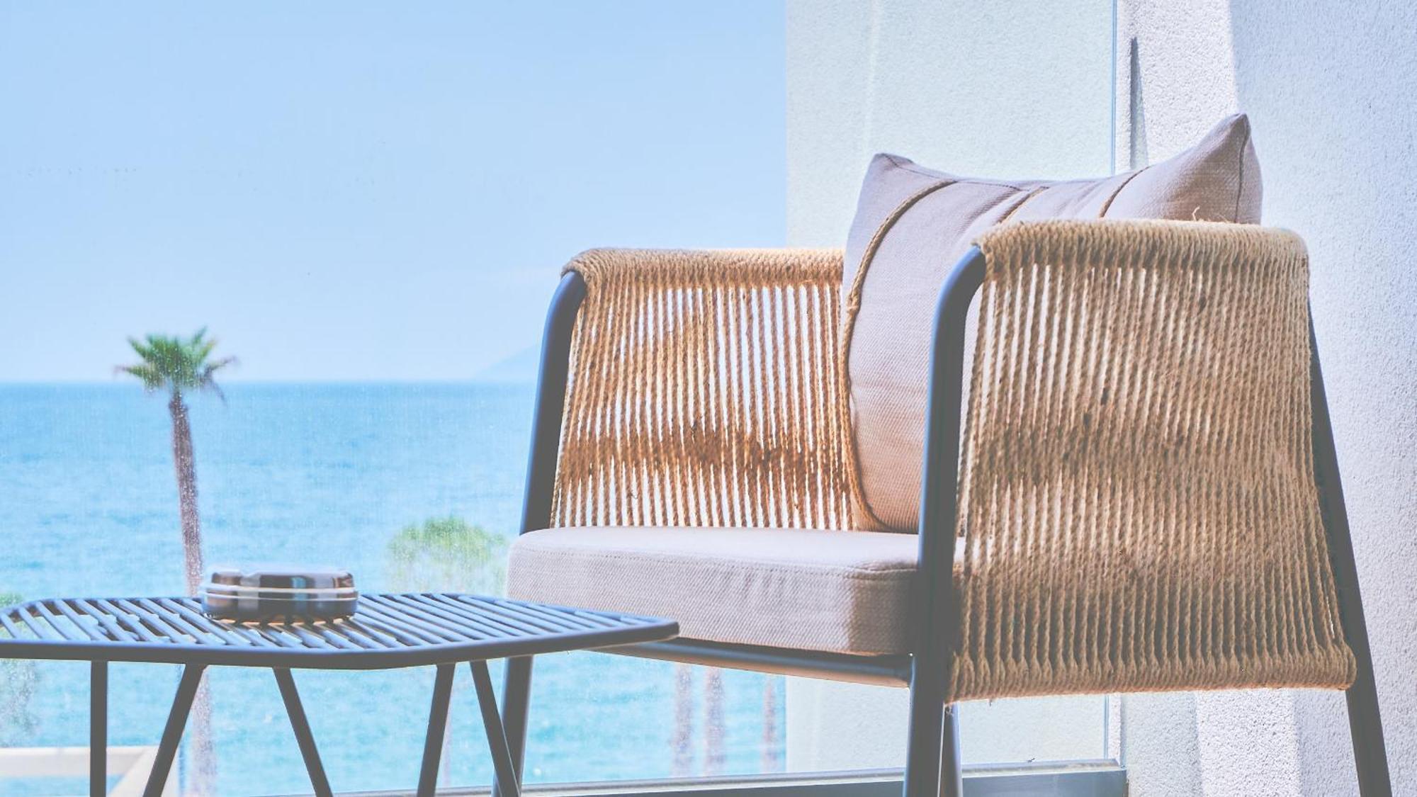 فلورا Azar Luxury Suites المظهر الخارجي الصورة