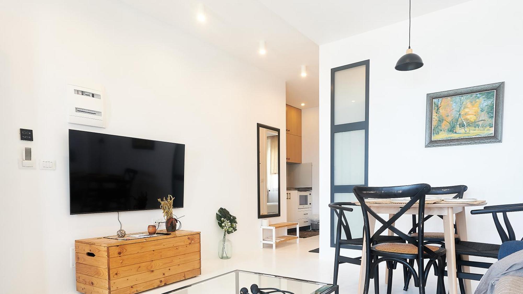 فلورا Azar Luxury Suites الغرفة الصورة